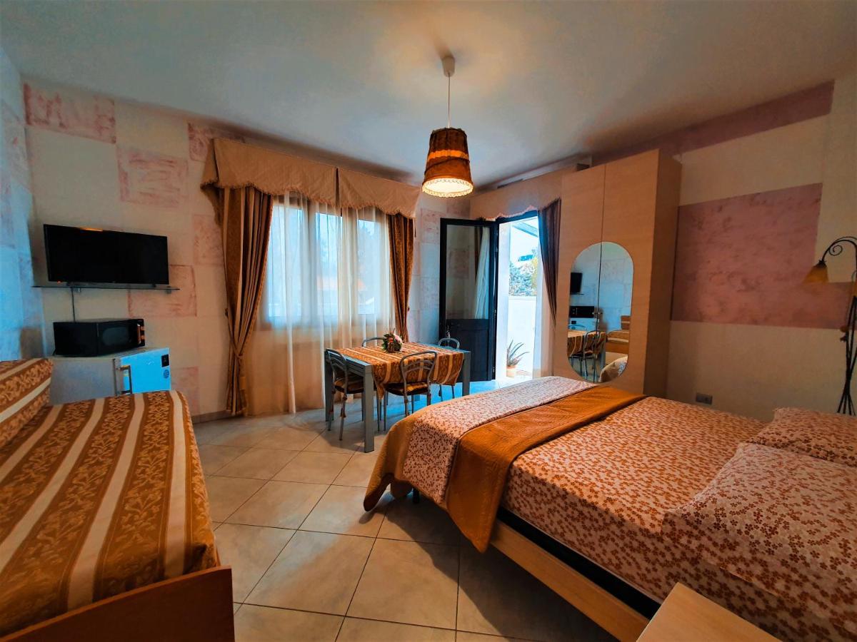 Hotel Da Casa Tiziana à Porto Cesareo Extérieur photo