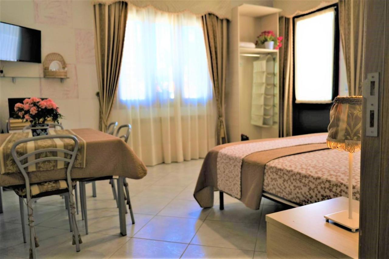 Hotel Da Casa Tiziana à Porto Cesareo Extérieur photo
